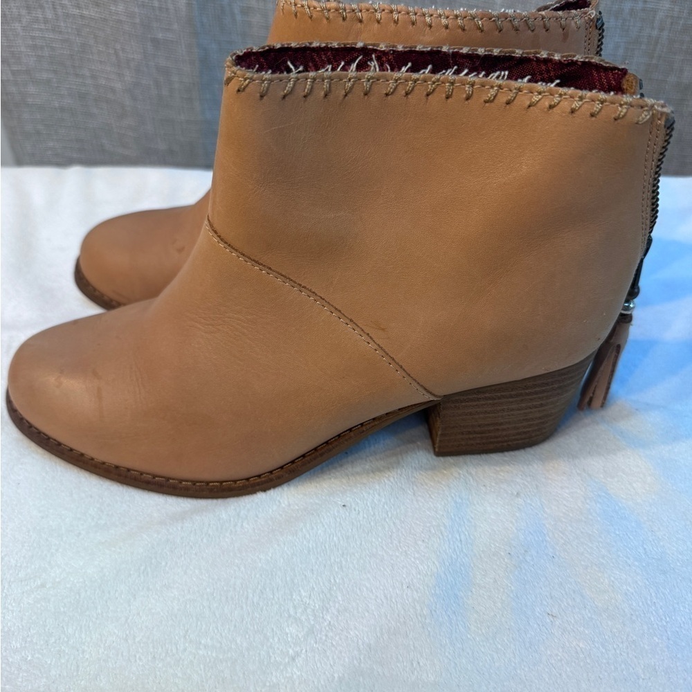 Toms Sand Leila Ankle Booties 8W women’s